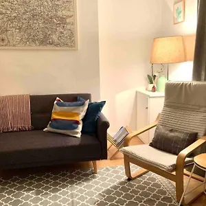 Apartment Flat 5 Eia House
