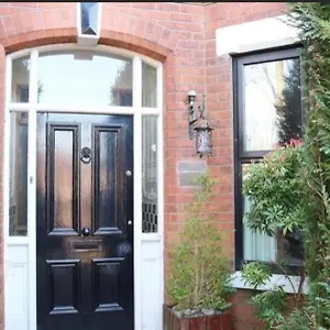 Privatunterkunft Victorian Elegance In